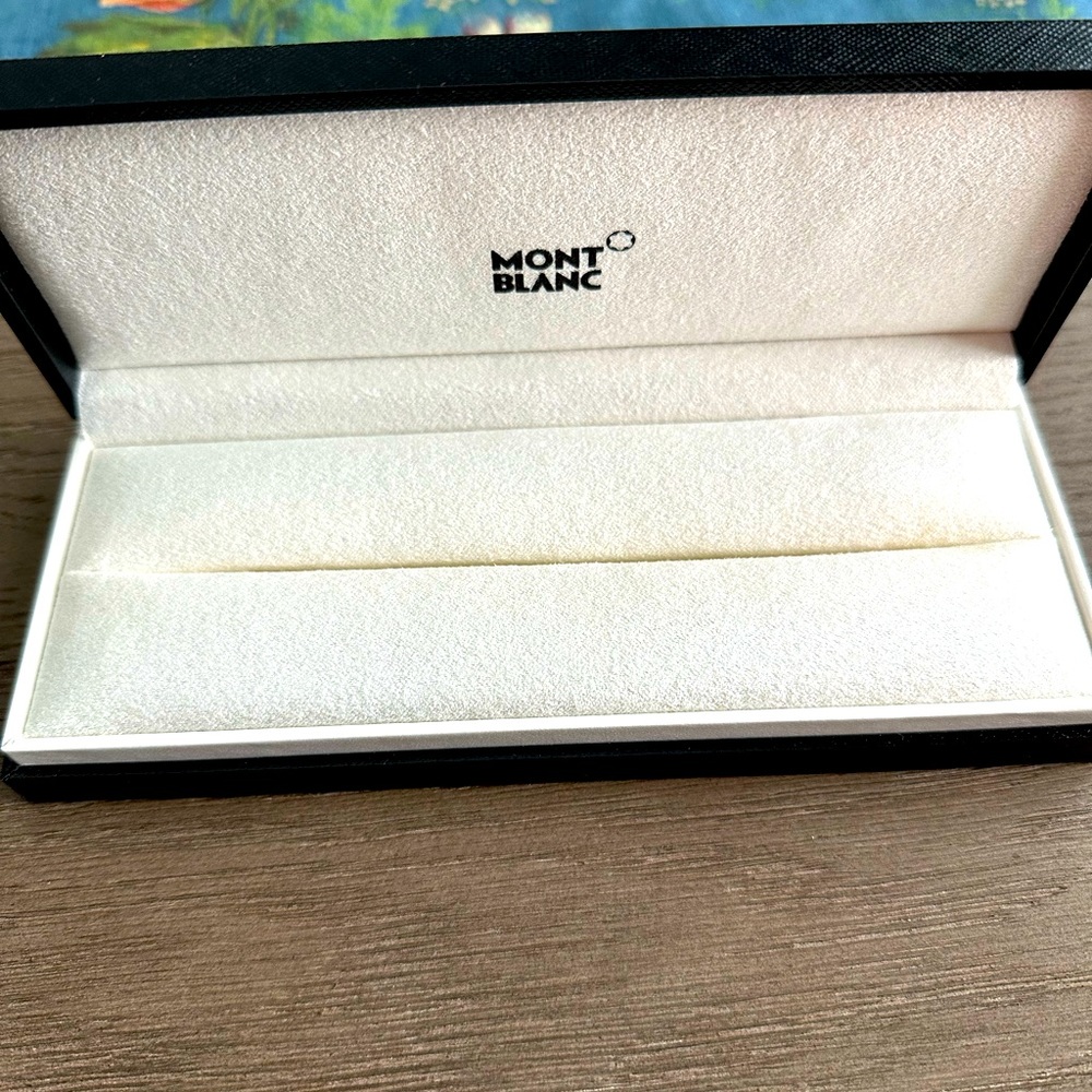 Mont Blanc Pen Box